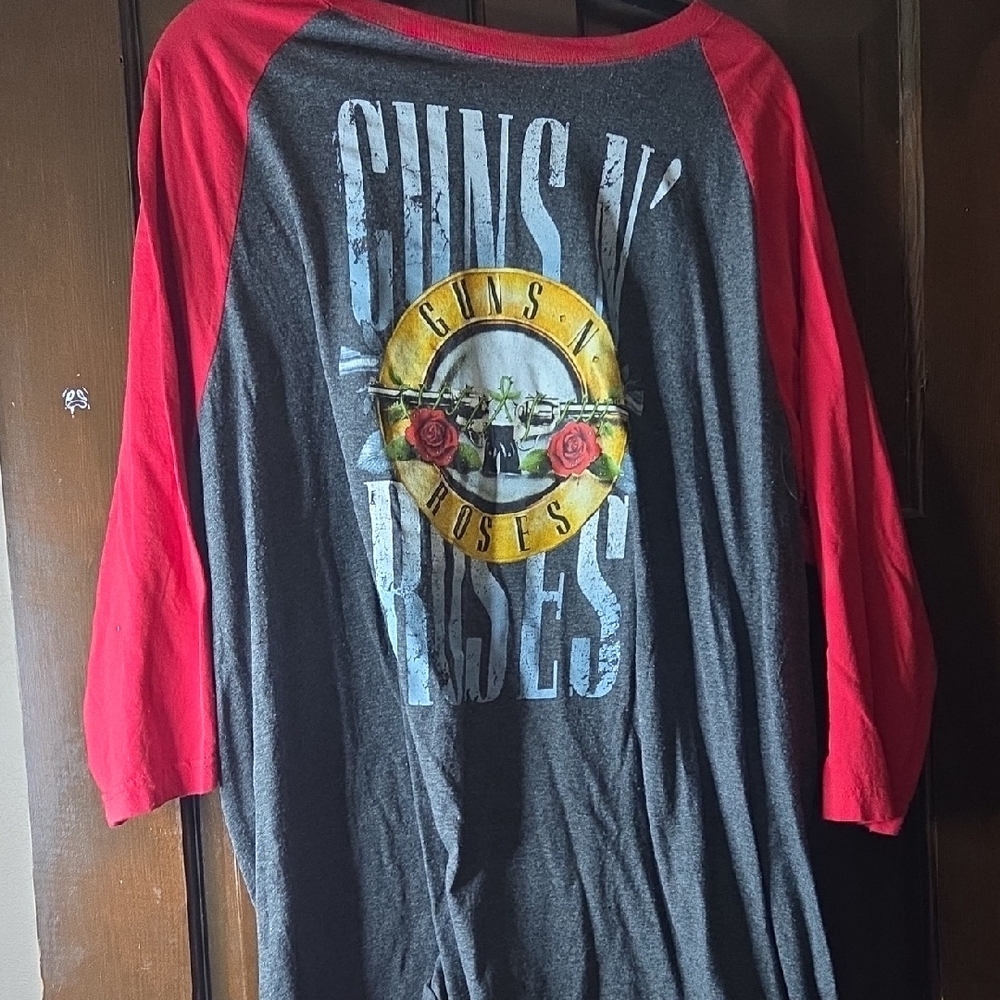 Men's Red and Gray Raglan Shirt